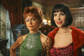 Illustration for article titled Smallville's Big Wedding Day, Plus A Must-See Stargate Atlantis